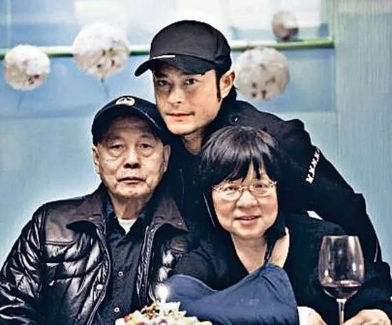 古天乐父亲古振光背景资料 古振光和杨受成是什么关系