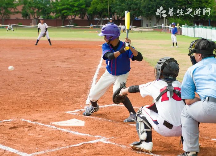 恒大铁卫李建滨为什么将离队 因斥责球迷惹怒高层