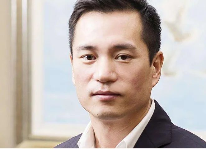 陈荣炼有老婆是真的吗 ?