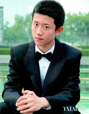 【组家有儿女小雨恋情曝光小胖子逆袭抱美女鼠标张艺文帅到没天理