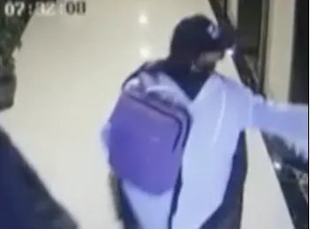 盗贼强行撞门行窃为什么会这么大胆?