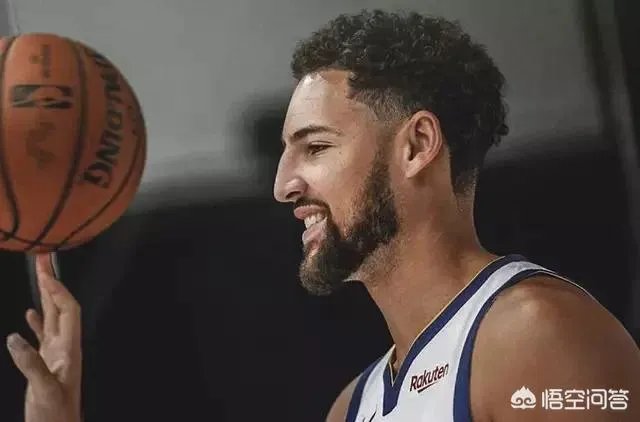 汤普森为破14个三分记录,头撞坏了也要上,对此你如何评价?