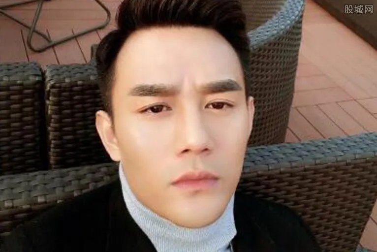 网曝王凯是gay 网友亲眼所见真相太惊人了