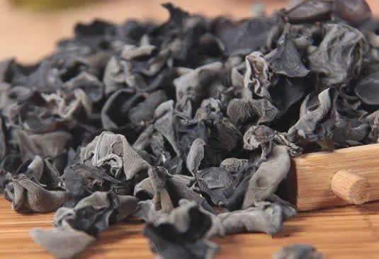 黑木耳一种吃法三天内必送命(图)