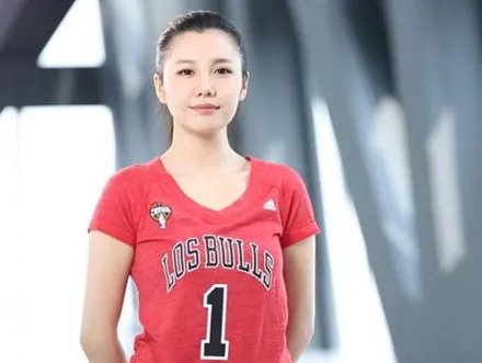 刘语熙微博不雅照曝光 捏奶典故真相什么梗