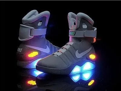 最近朋友圈疯狂流传的81万耐克鞋到底是什么?