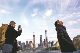冷空气南下，南方降雨将持续至春节前，这场雨下的到底是好还是坏？