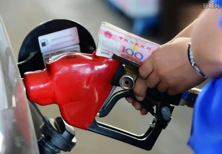 油价将迎四连涨 或创今年来最大涨幅