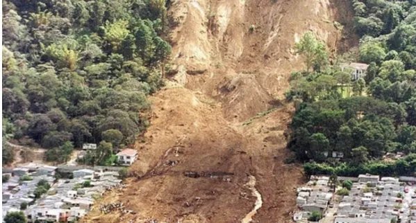 俄罗斯发生泥石流灾害多少人被困?