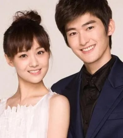 郑爽整容后张翰态度“恶劣” 曝两人分手真正原因