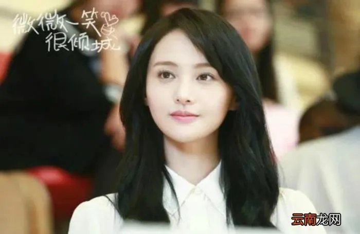 郑爽的替身是谁 郑爽替身妍妍微博