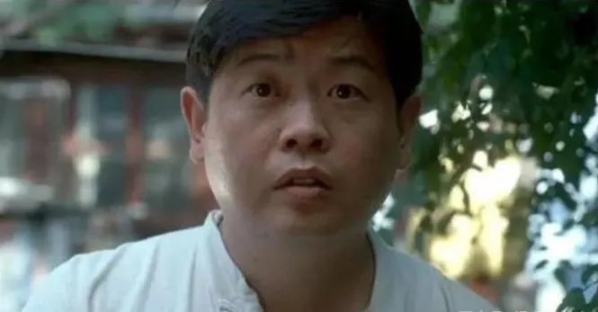 方子哥傅彪照片对比图 他是一级演员吗