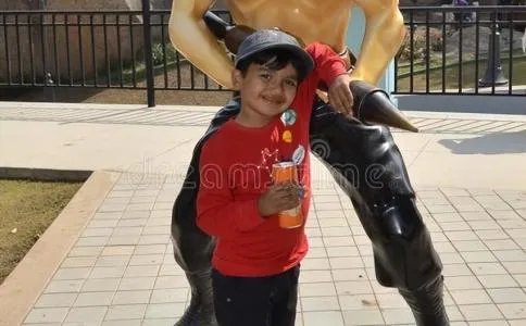 四海兄弟聊天室（《光环 无限》怎么了）