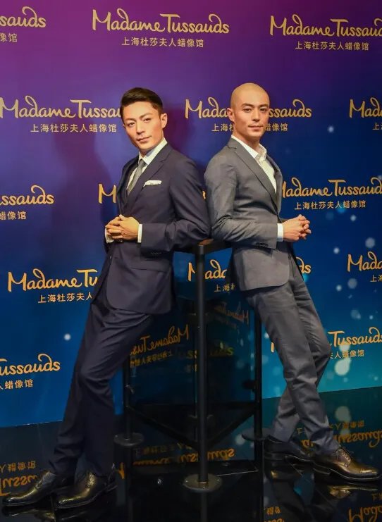 霍建华蜡像揭幕 表情神似无比逼真