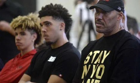 球爹为何让二儿子从UCLA退学 ?