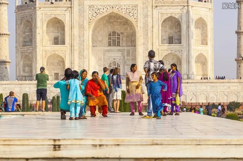 印度宣布延长封城通知 再一次延长经济继续冲击