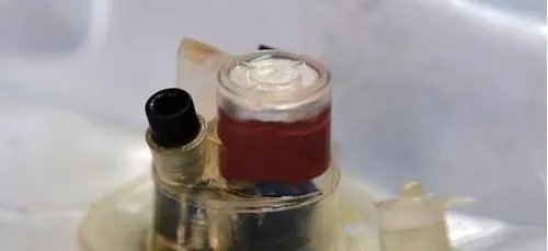 用暖手宝取暖爆炸 安全的热水袋购买指南