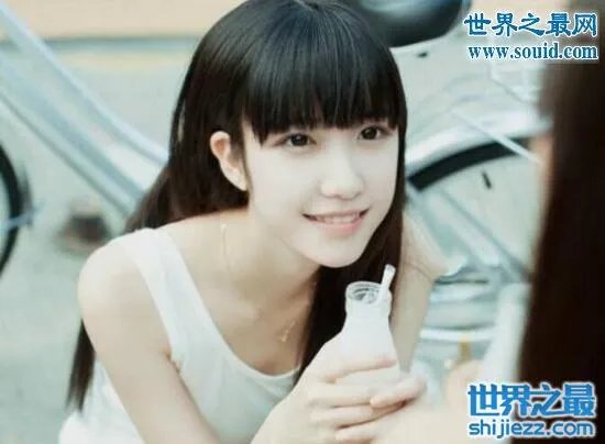 刘楚恬爸爸刘毅森照片曝光，一家人都是绝对的高颜值 