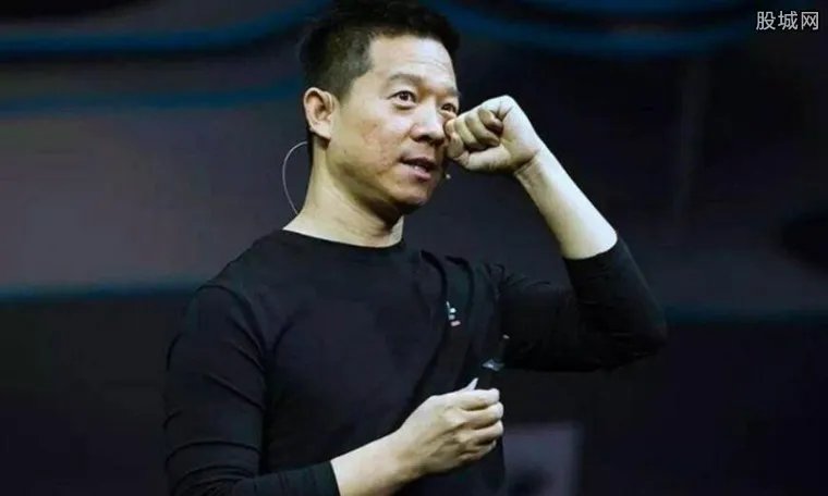 甘薇力挺贾跃亭 贾跃亭为何“赖”在美国不回来?