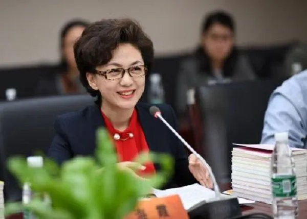 致词与致辞的区别