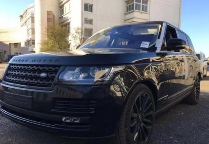 赵本山贴身保镖 赵本山的保镖张建设