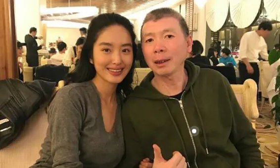 陈金飞毁了杨采钰什么内幕?