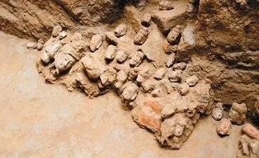 陕西工地现佛像头/为什么工地会有佛像头