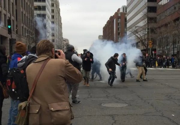 关于美国发生抗议事件的介绍。