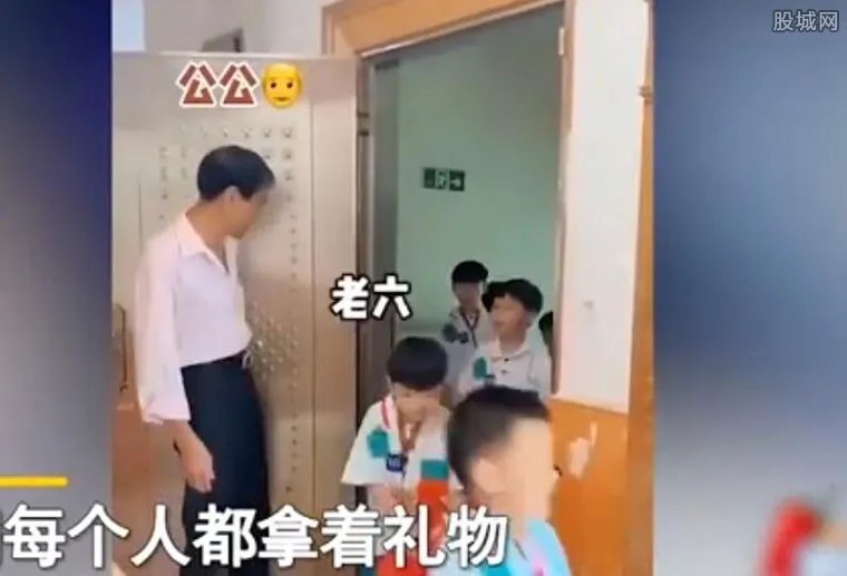 夫妻连生7个儿子：已备5套房 还差一个女儿了