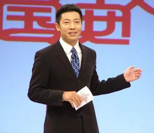 撒贝宁孑然一身回旧居 揭撒贝宁的4段情史