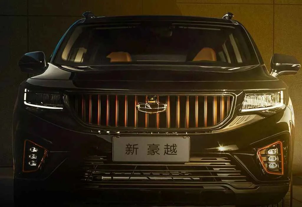 吉利豪越suv七座多少钱？吉利豪越7座suv报价图片