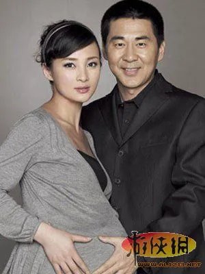 姚晨产子小土豆6斤2两 盘点产后变漂亮的女星