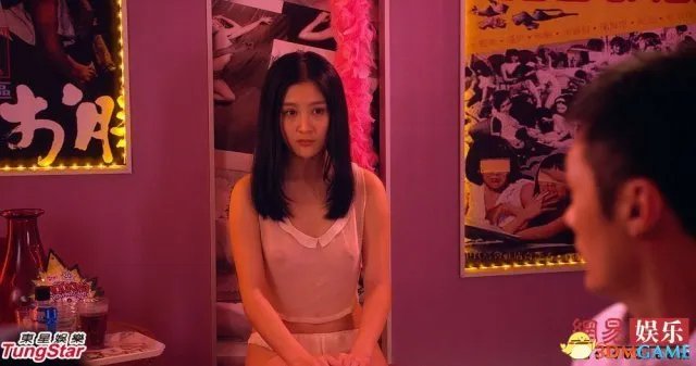 中戏女生大尺度演三级片 半裸出镜让余文乐验货