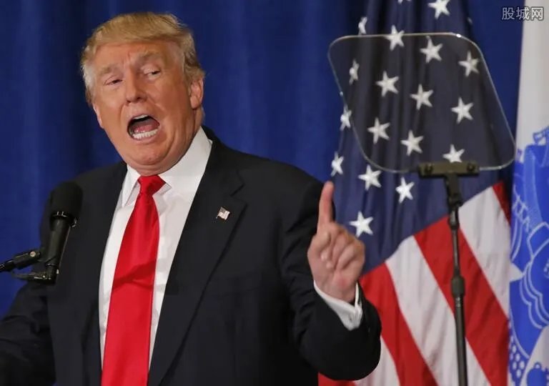 特朗普探索限制蚂蚁腾讯支付系统 又是这个理由