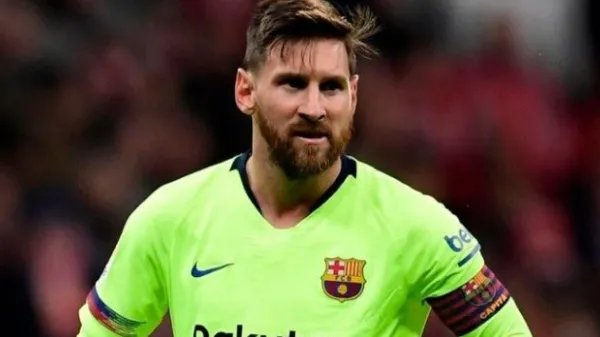 梅西缺席巴萨新帅首训,巴萨对此有何回应