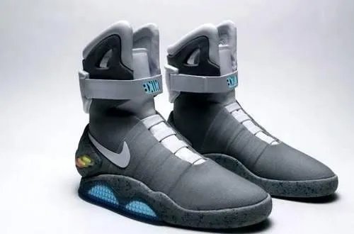 最近朋友圈疯狂流传的81万耐克鞋到底是什么?