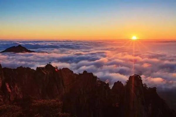 黄山爬到一半想回家，背后的真正原因是什么？