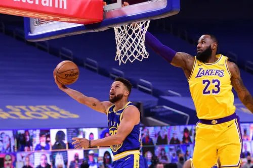 湖人逆转勇士锁定西部第7