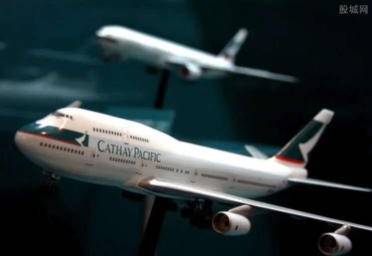 波音787玻璃破裂 一周内已出现4次故障