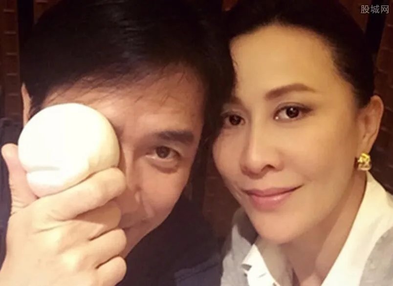 梁朝伟为什么爱刘嘉玲 这样互补的人为什么不爱?