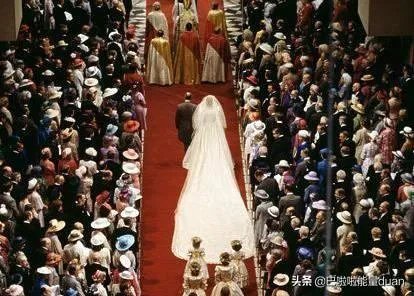 戴安娜王妃的婚礼为什么称为世纪婚礼？