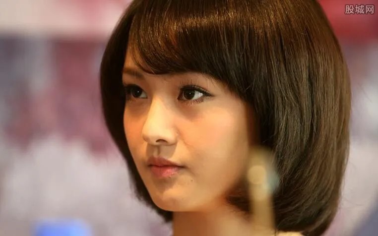 井柏然喜欢郑爽吗？他们有没有在一起