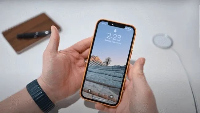 苹果新系统ios7好用吗(这样的效果都是用过的人评价的)