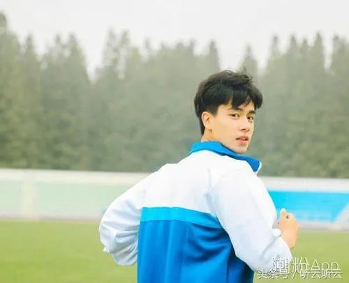 胡一天为什么叫胡老师 胡一天多高有没有190 胡一天4年前相亲视频