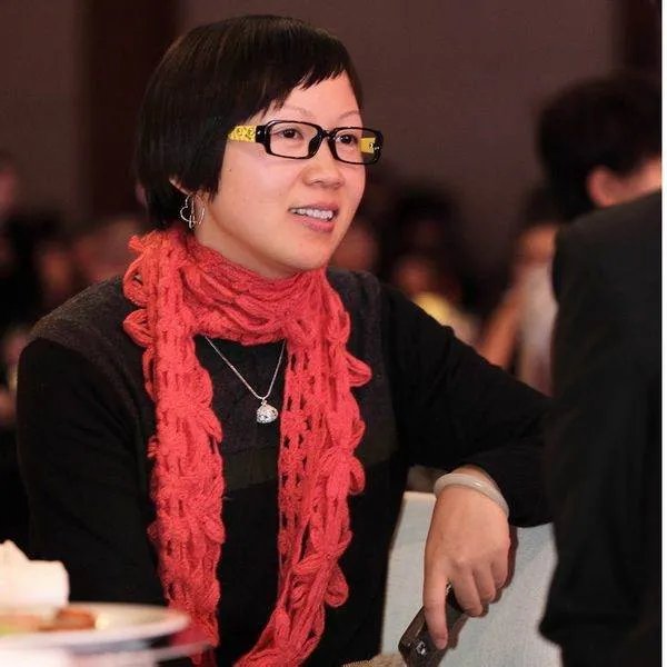 陈朝华和谢晓是谁