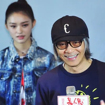 周星驰向华强太太“炮轰”    揭秘骂战事件的来龙去脉