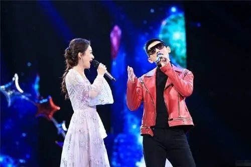 赵丽颖被质疑假唱到底怎么回事?