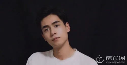 胡一天为什么叫胡老师 胡一天多高有没有190 胡一天4年前相亲视频