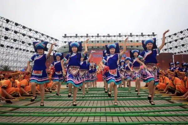 广西今年壮族三月三连休4天,为什么此次休假会如此之长?