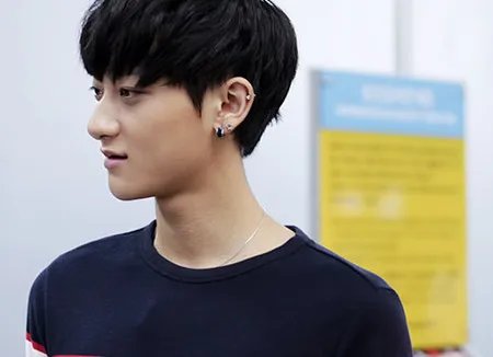 黄子韬错位rap被讽 对受抨击的不满惹网友痛骂